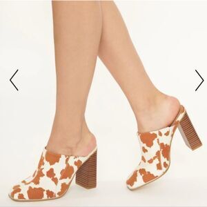 BRAND NEW SHOE REPUBLIC COW PRINT SUEDE HIGH HEEL MULE G1